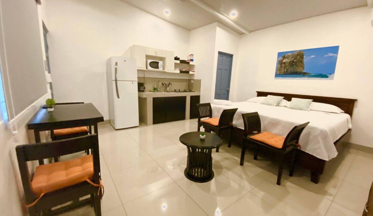 8Casa las Playas Jaco