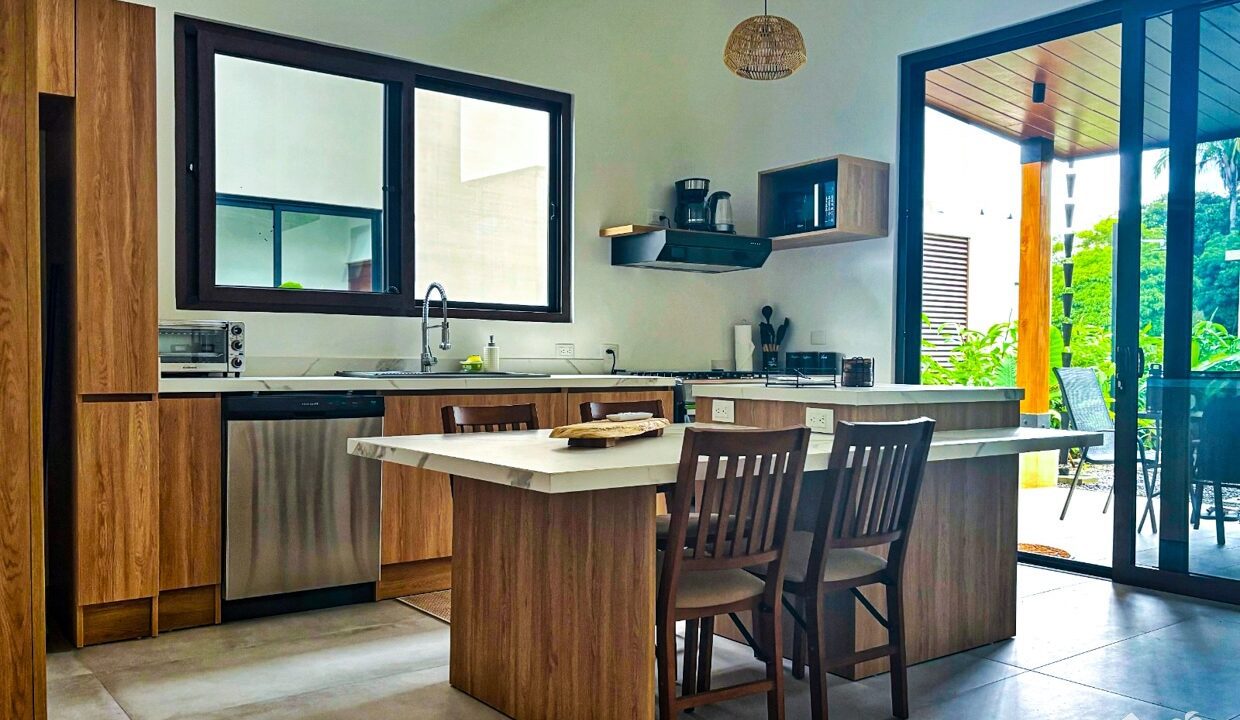 WhatsApp Image 2025-10-10 at 1.11.02 p. m. (4)